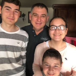 Meet your Posher, De la torre